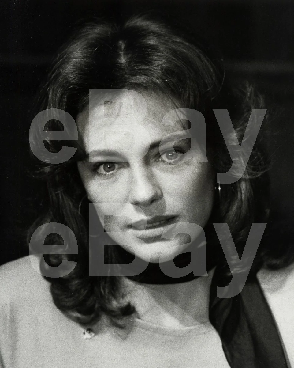 Jacqueline Bisset 16x12 Photo Poster Print, image 4