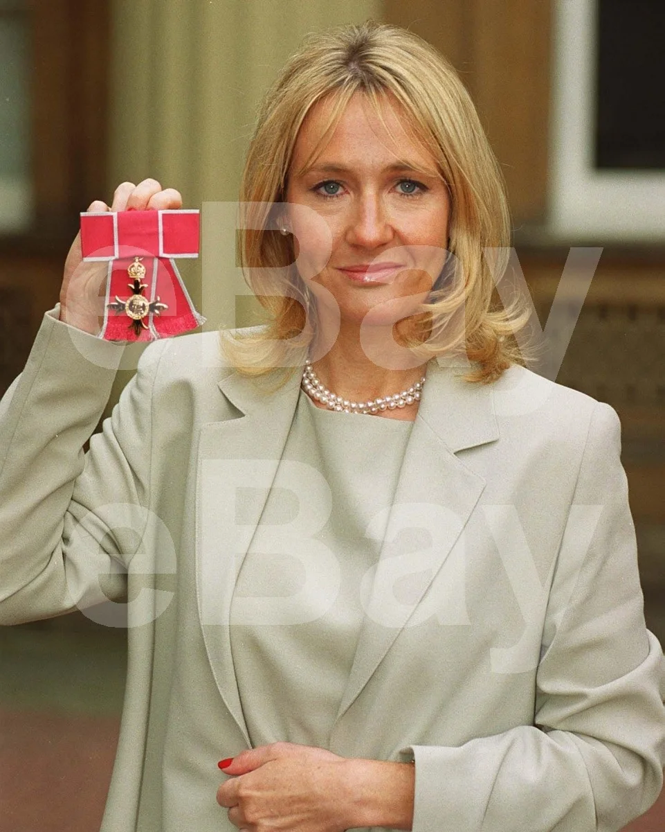 J. K. Rowling 16x12 Photo Poster Print, image 4