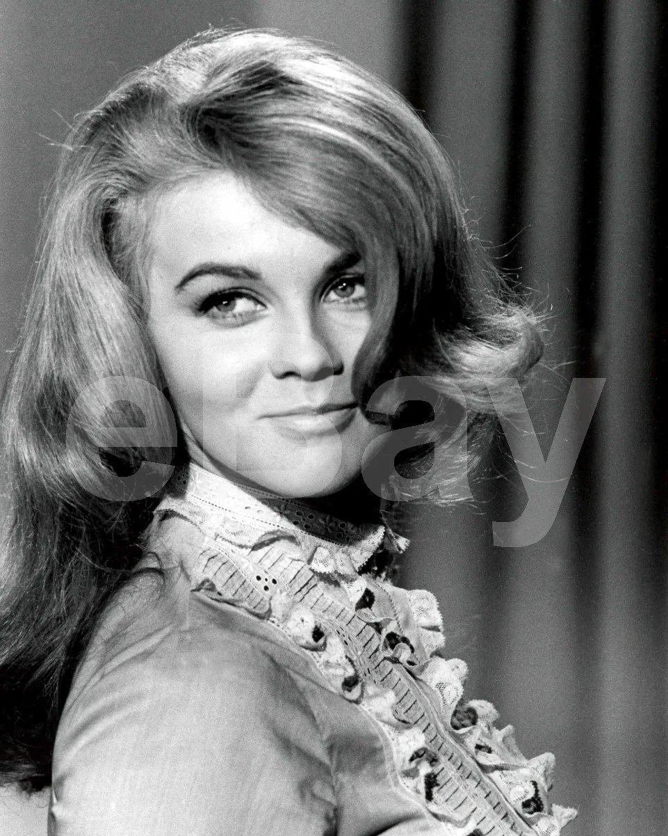 Ann-Margret 16x12 Photo Poster Print, image 4
