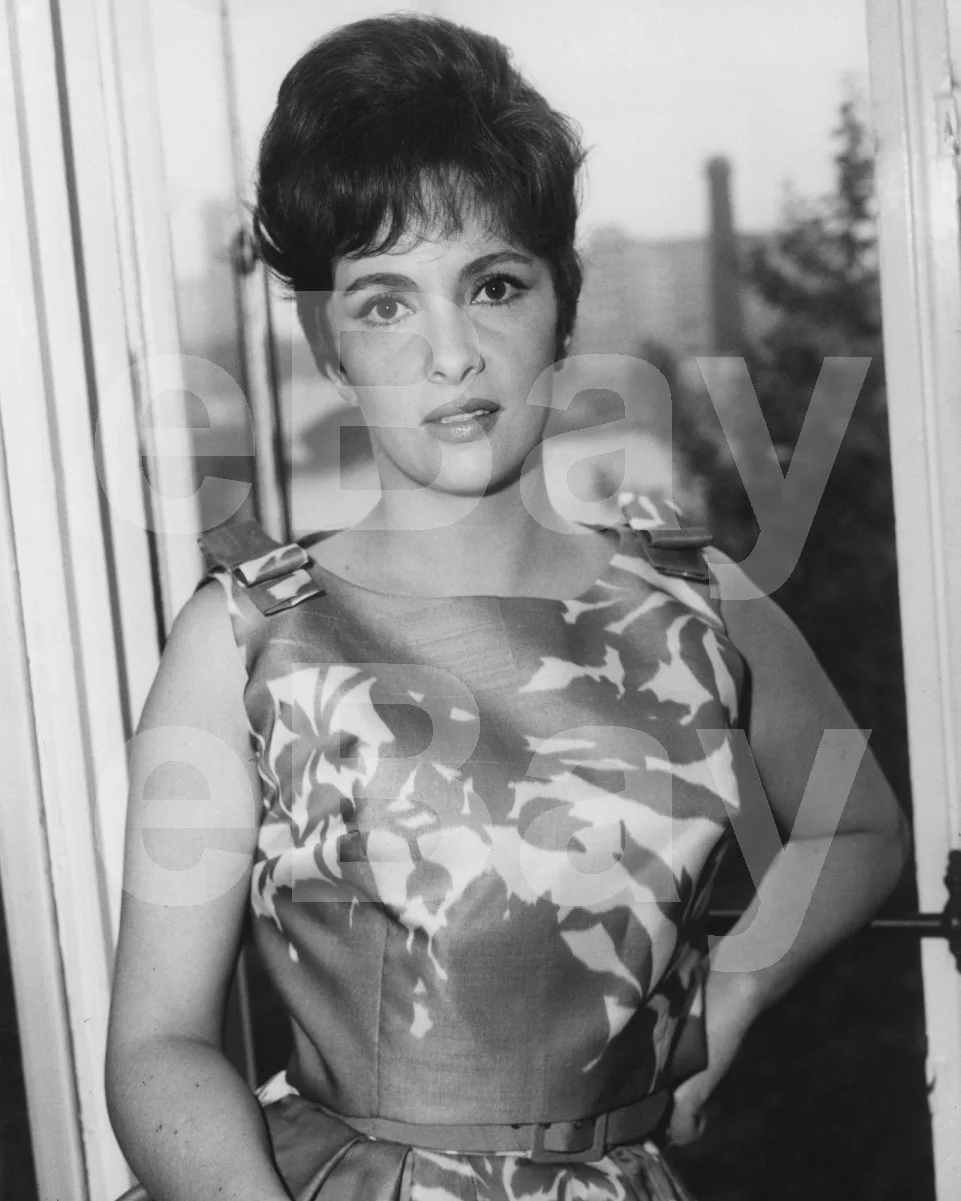 Gina Lollobrigida 16x12 Photo Poster Print, image 4