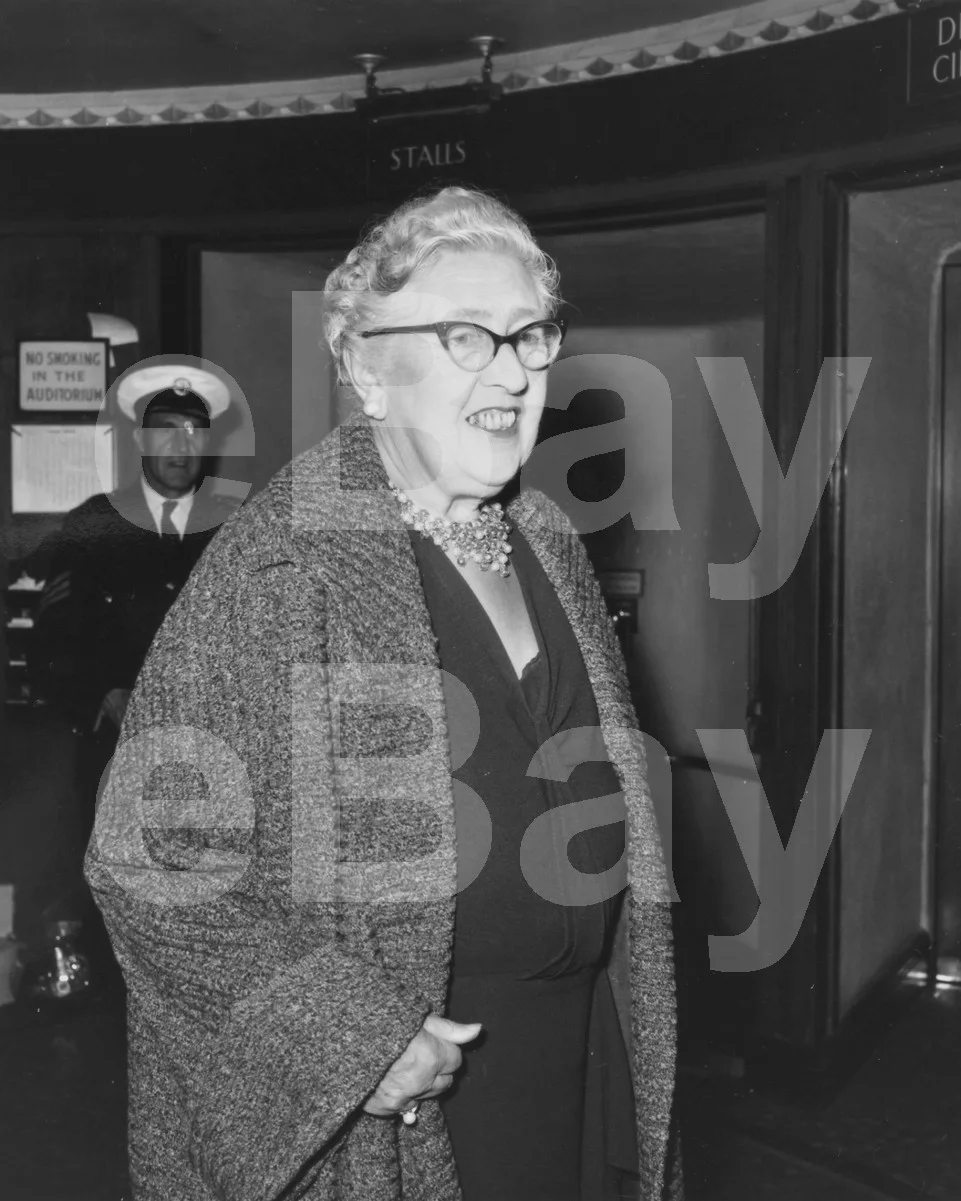 Agatha Christie (Author) 16x12 Photo Poster Print, image 4