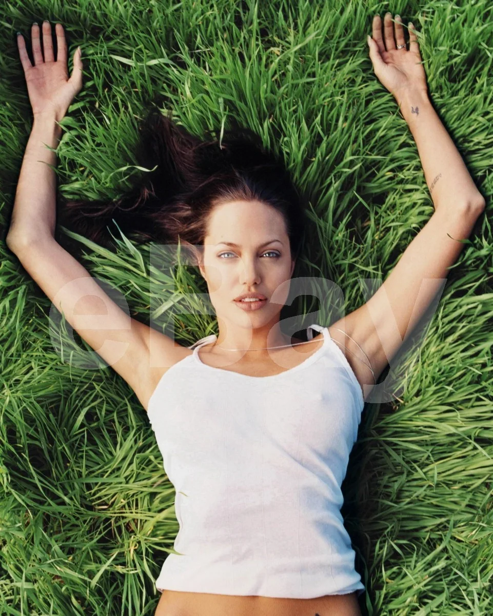 Angelina Jolie 16x12 Photo Poster Print, изображение 4