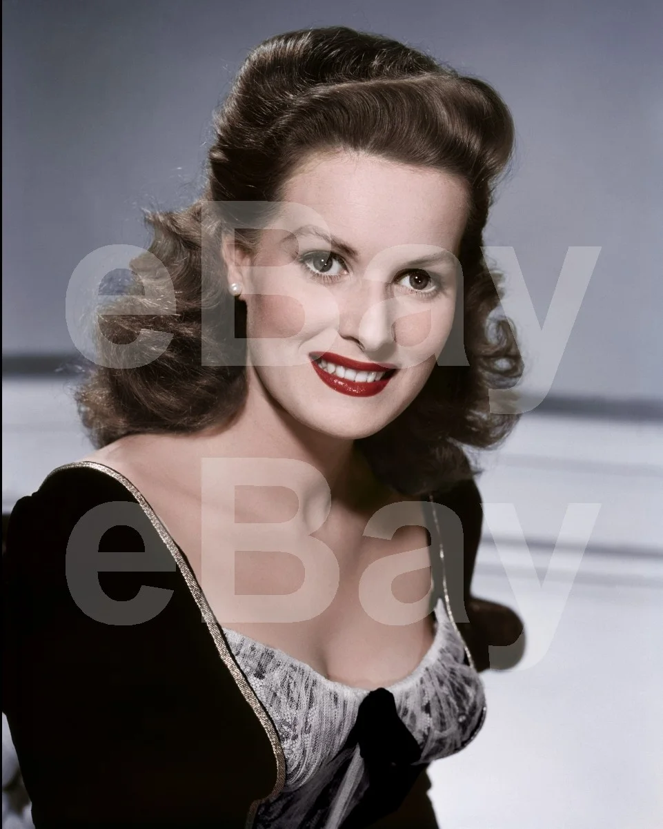 Maureen O'Hara 16x12 Photo Poster Print, image 4