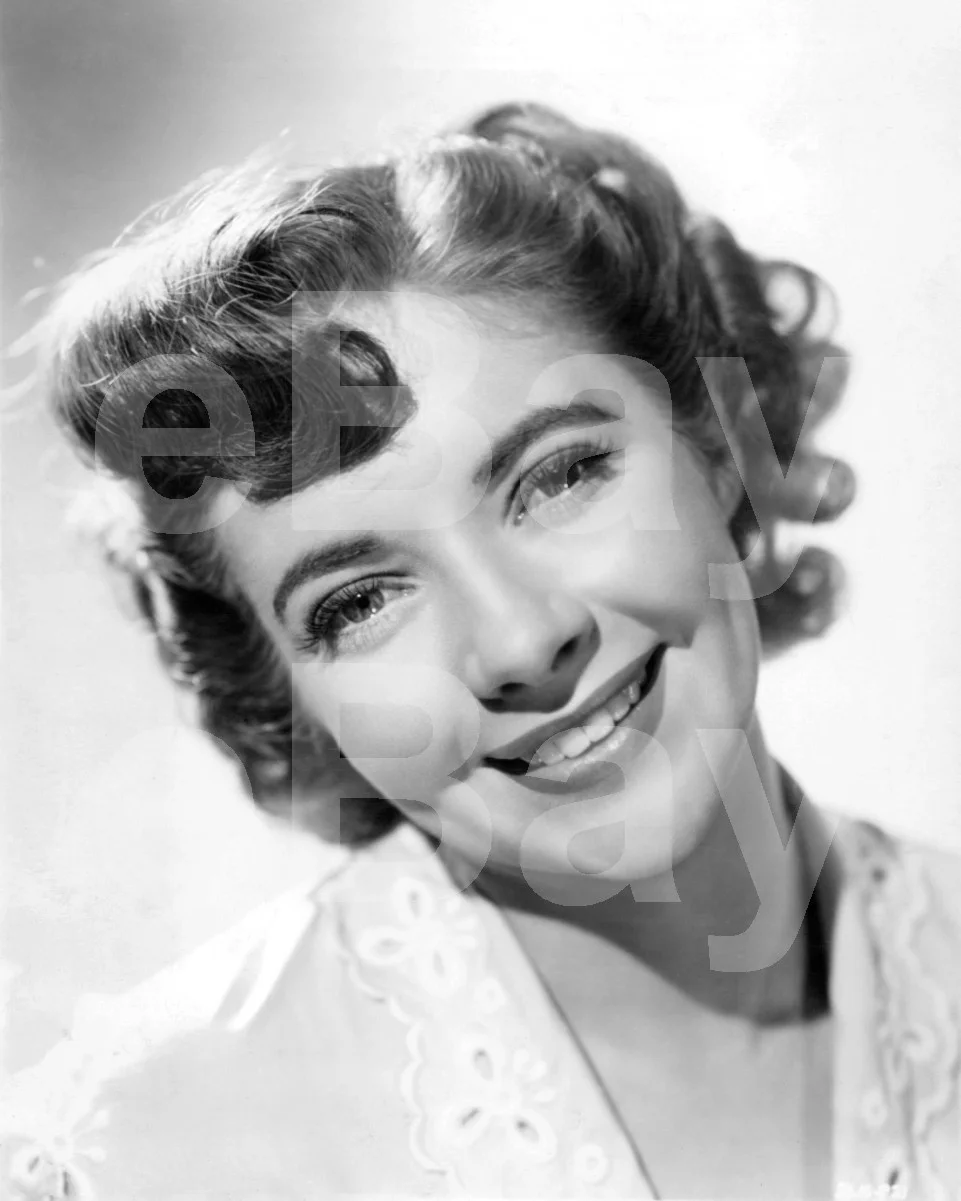 Sylvia Syms 16x12 Photo Poster Print, image 4