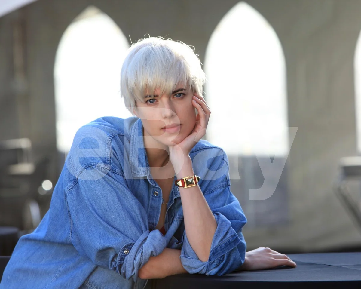 Agyness Deyn 16x12 Photo Poster Print, image 4