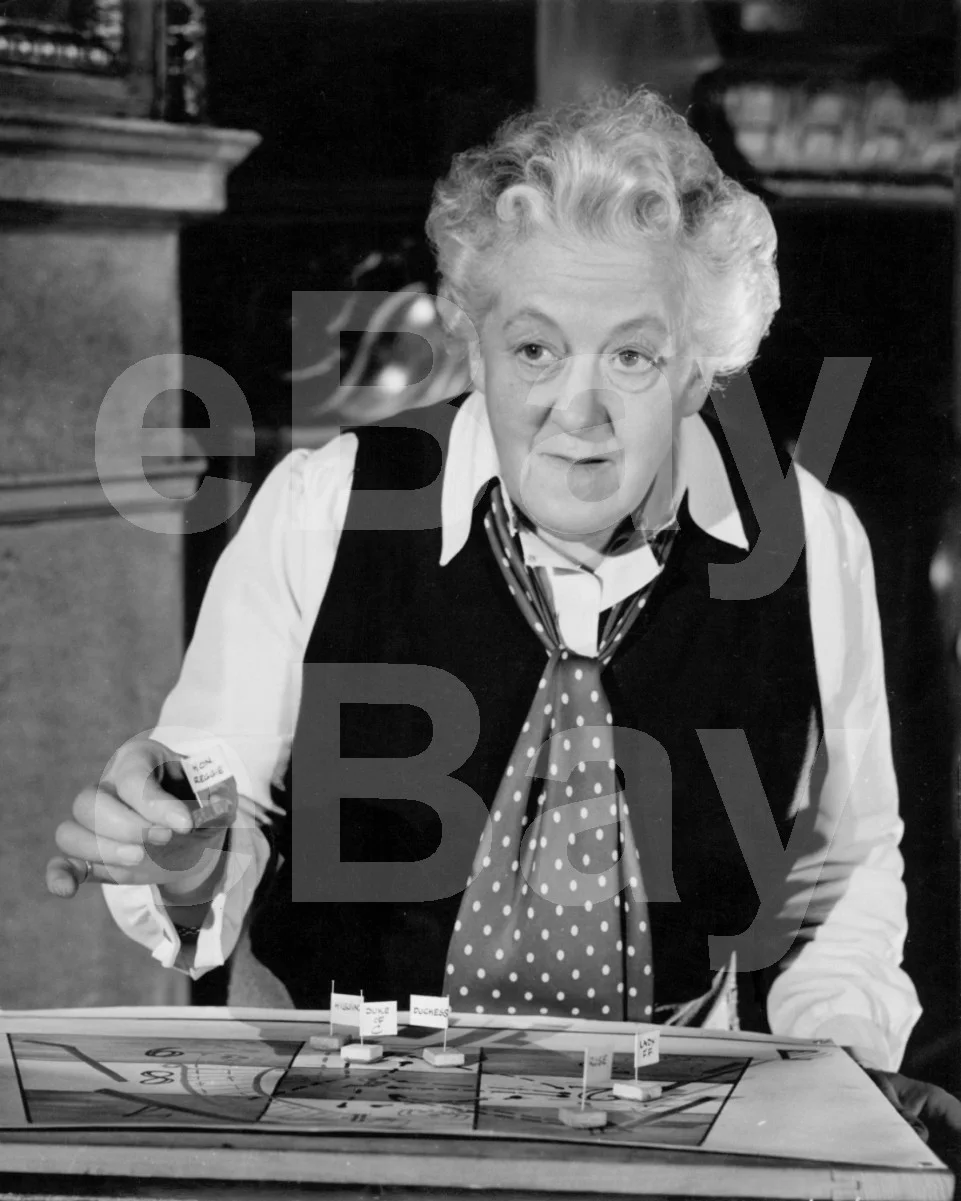 Margaret Rutherford "Miss Marple" 16x12 Photo Poster Print, изображение 4