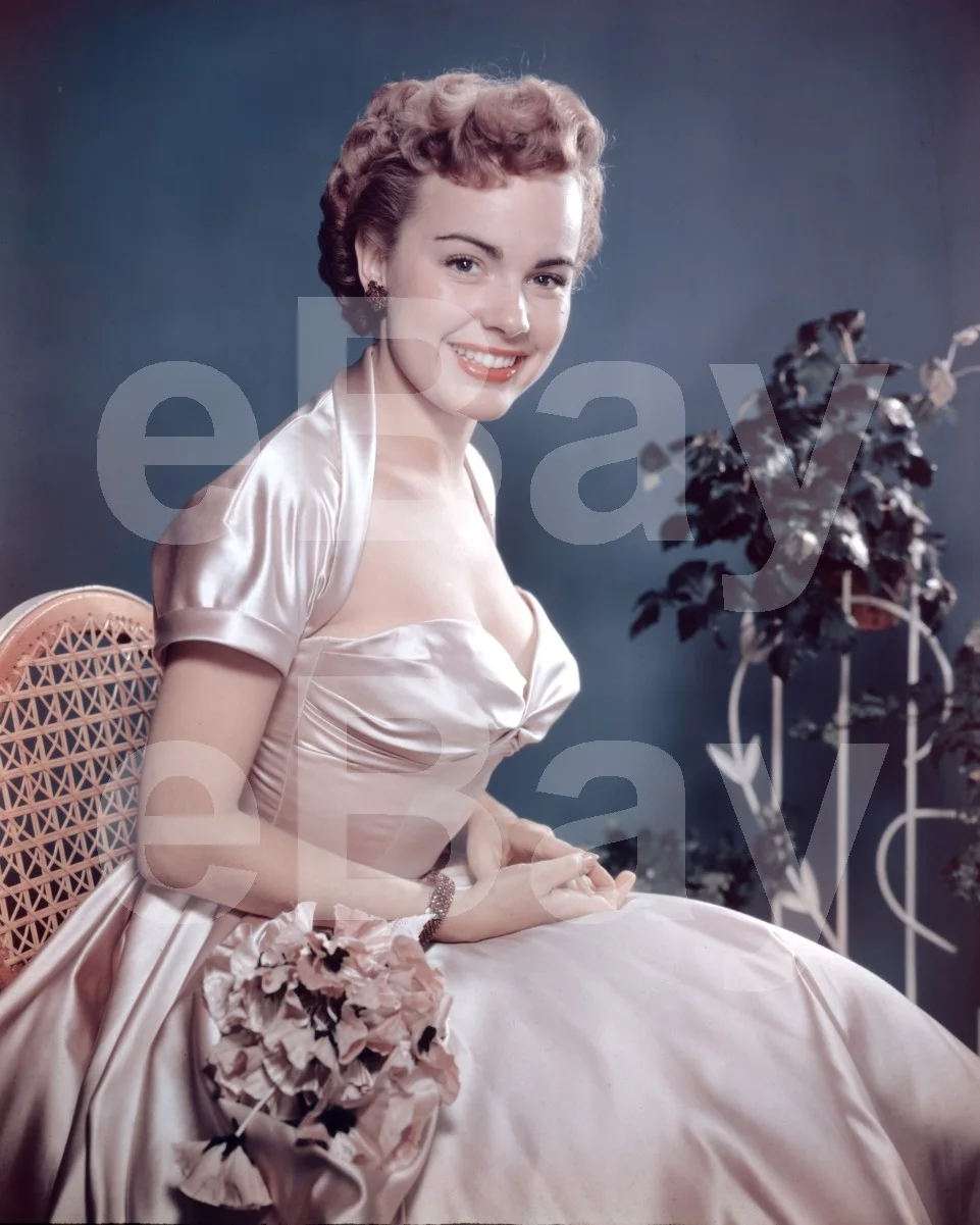 Terry Moore "Helen Koford" 16x12 Photo Poster Print, изображение 4
