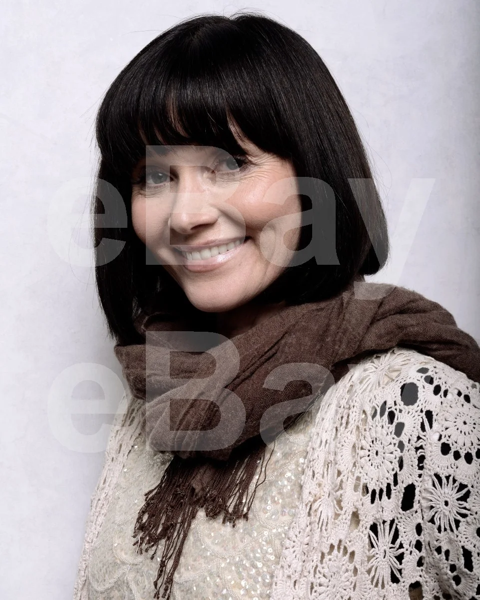 Essie Davis 16x12 Photo Poster Print, image 4