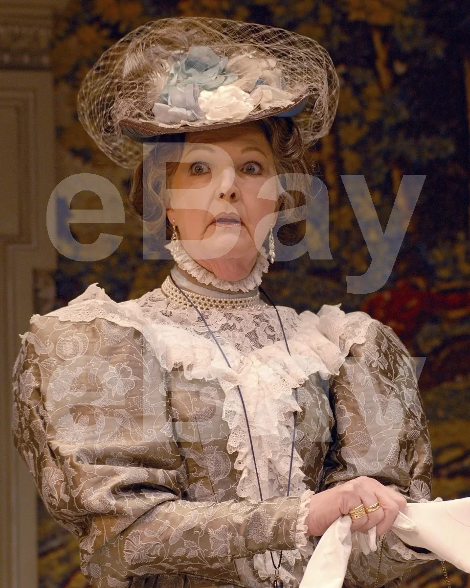The Importance Of Being Earnest (Theatre) Penelope Keith 16x12 Photo Poster, изображение 4
