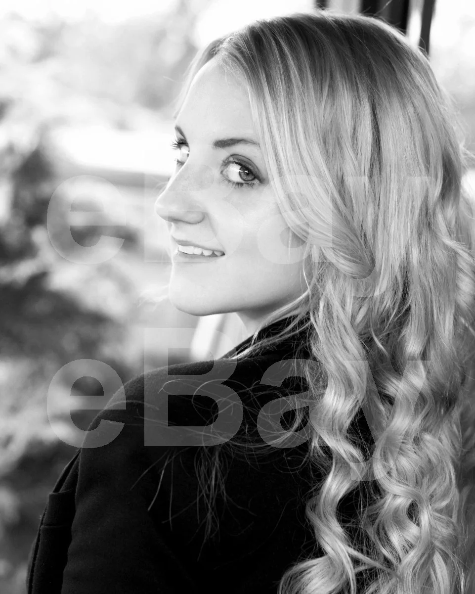Evanna Lynch 16x12 Photo Poster Print, изображение 4