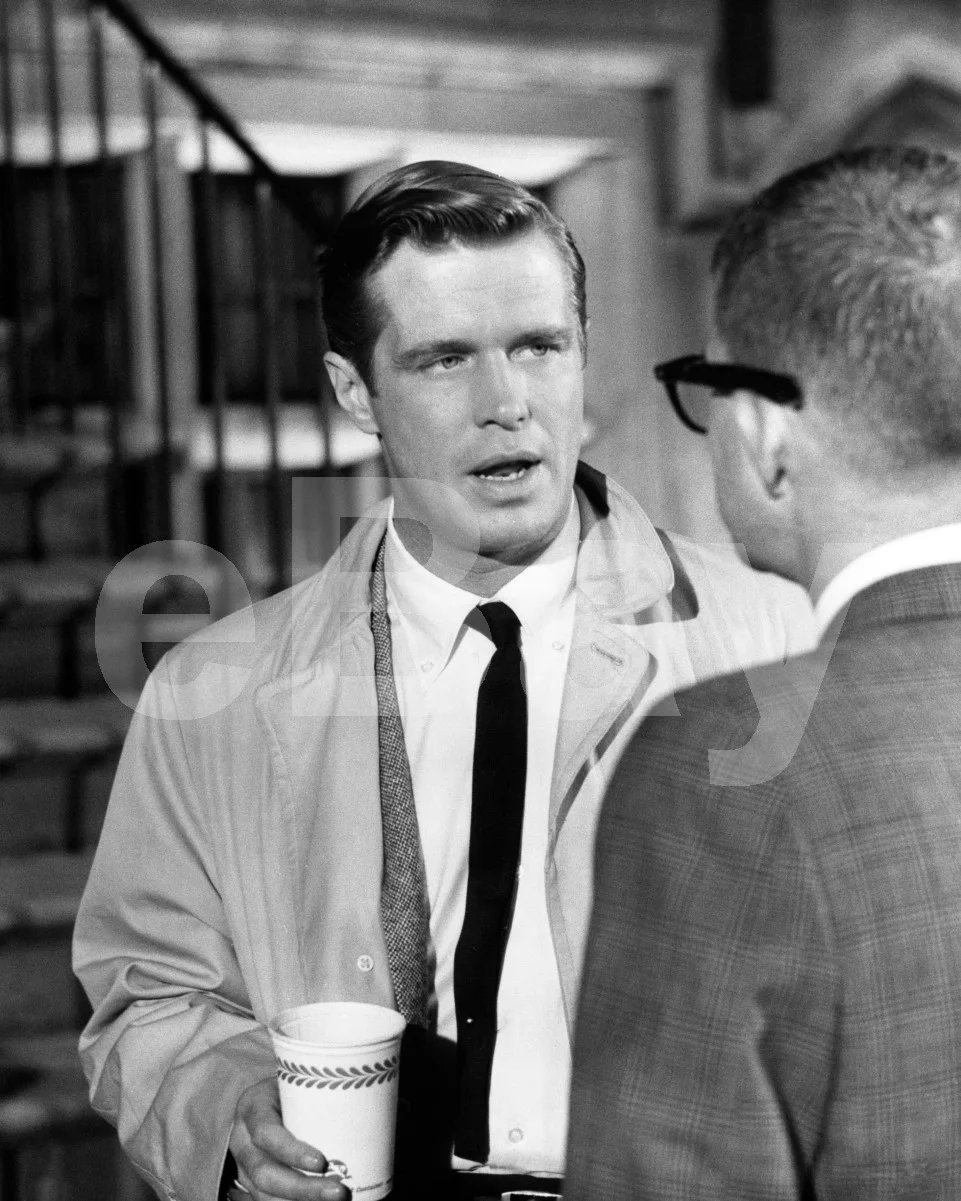 Breakfast at Tiffany's (1961) George Peppard 16x12 Photo Poster Print, изображение 4