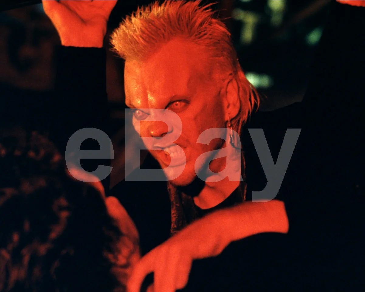 The Lost Boys (1987) Kiefer Sutherland 16x12 Photo Poster Print, изображение 4