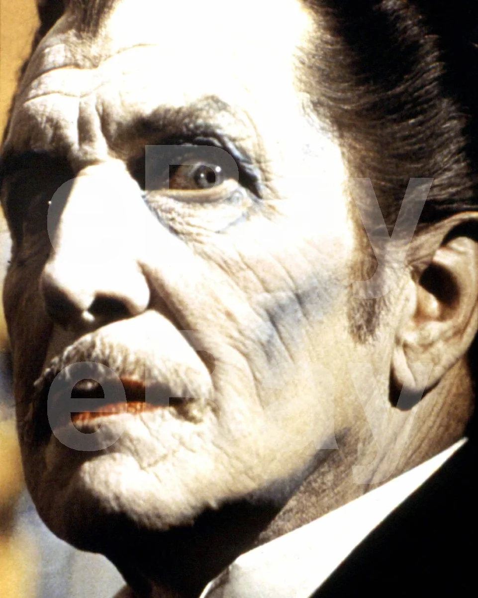 Theater of Blood (1973) Vincent Price 16x12 Photo, изображение 4