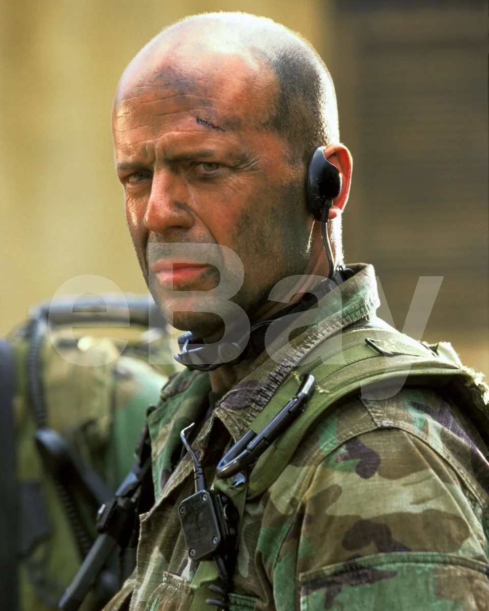 Tears of the Sun (2003) Bruce Willis 16x12 Photo Poster Print, изображение 4