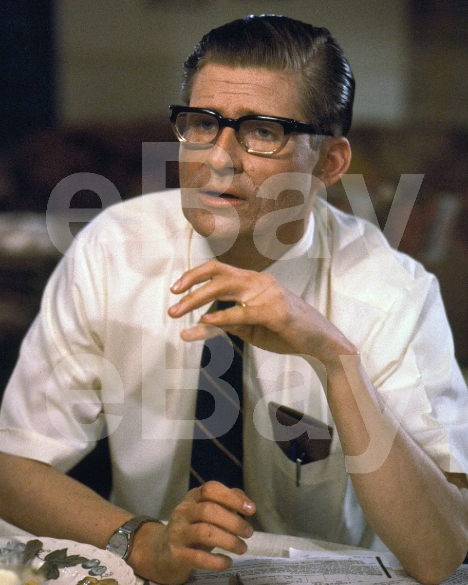 Back to the Future (1985) Crispin Glover 16x12 Photo Poster Print, image 4