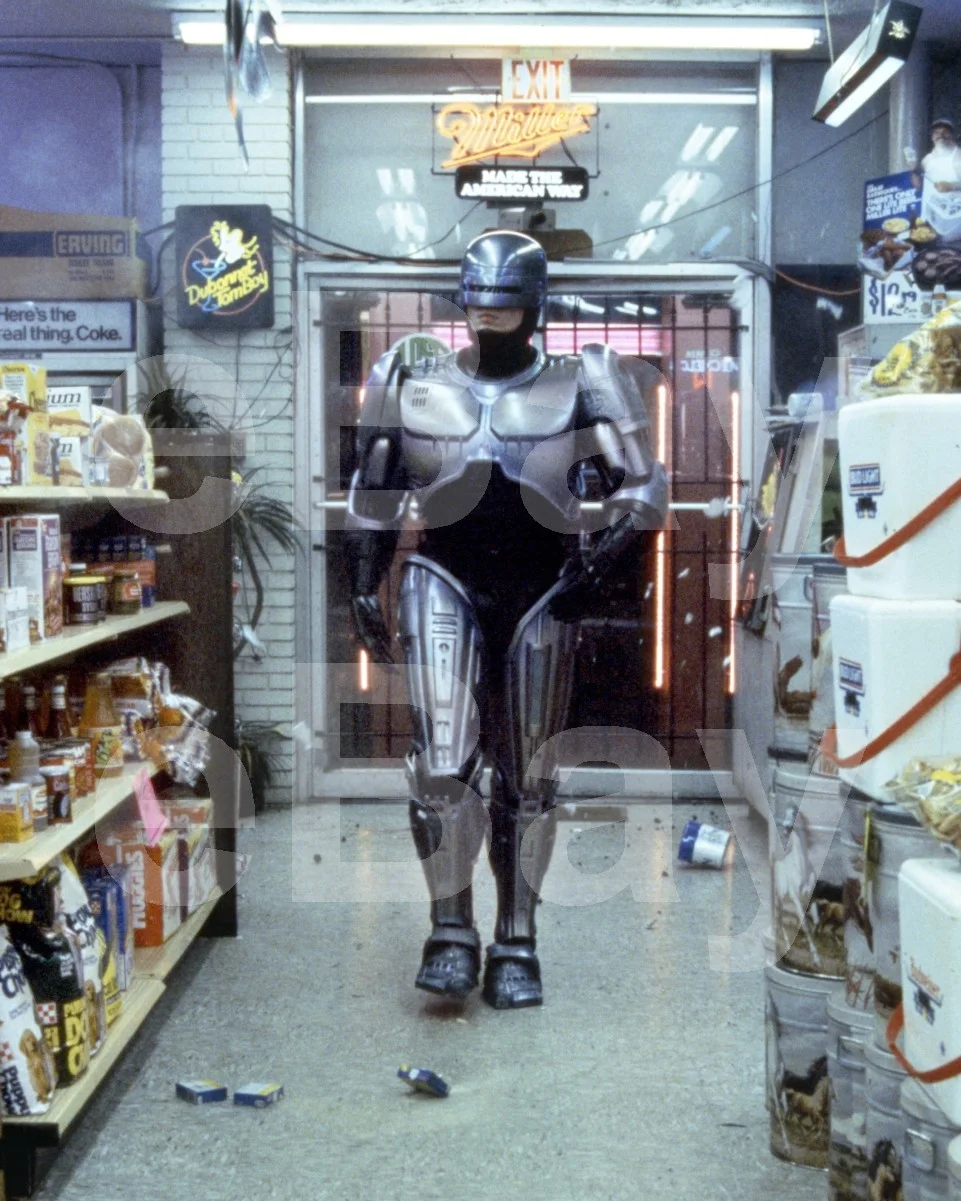 Robocop (1987) Peter Weller 16x12 Photo Poster Print, изображение 4