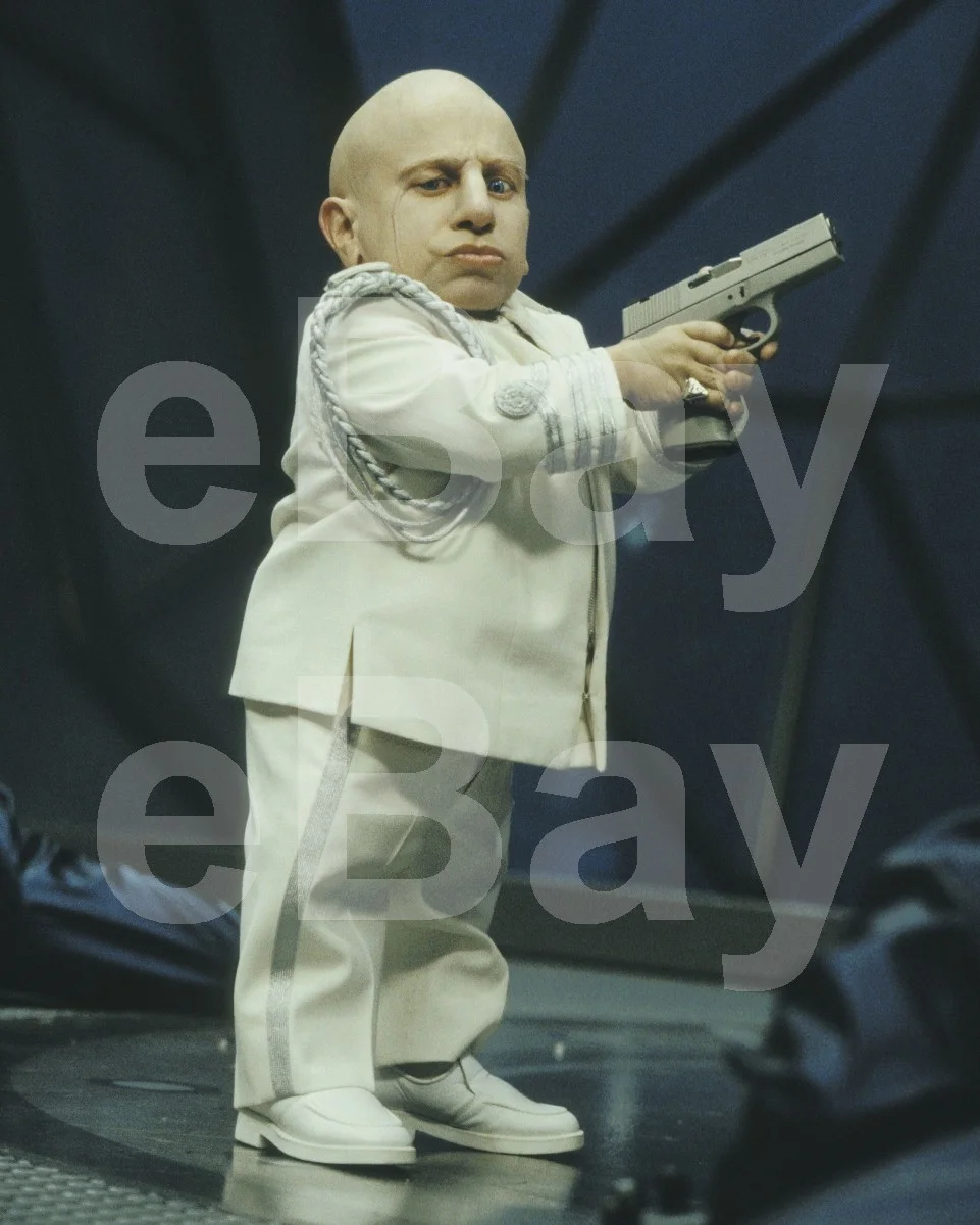 Austin Powers in Goldmember (2002) Verne Troyer 16x12 Photo Poster Print, изображение 4