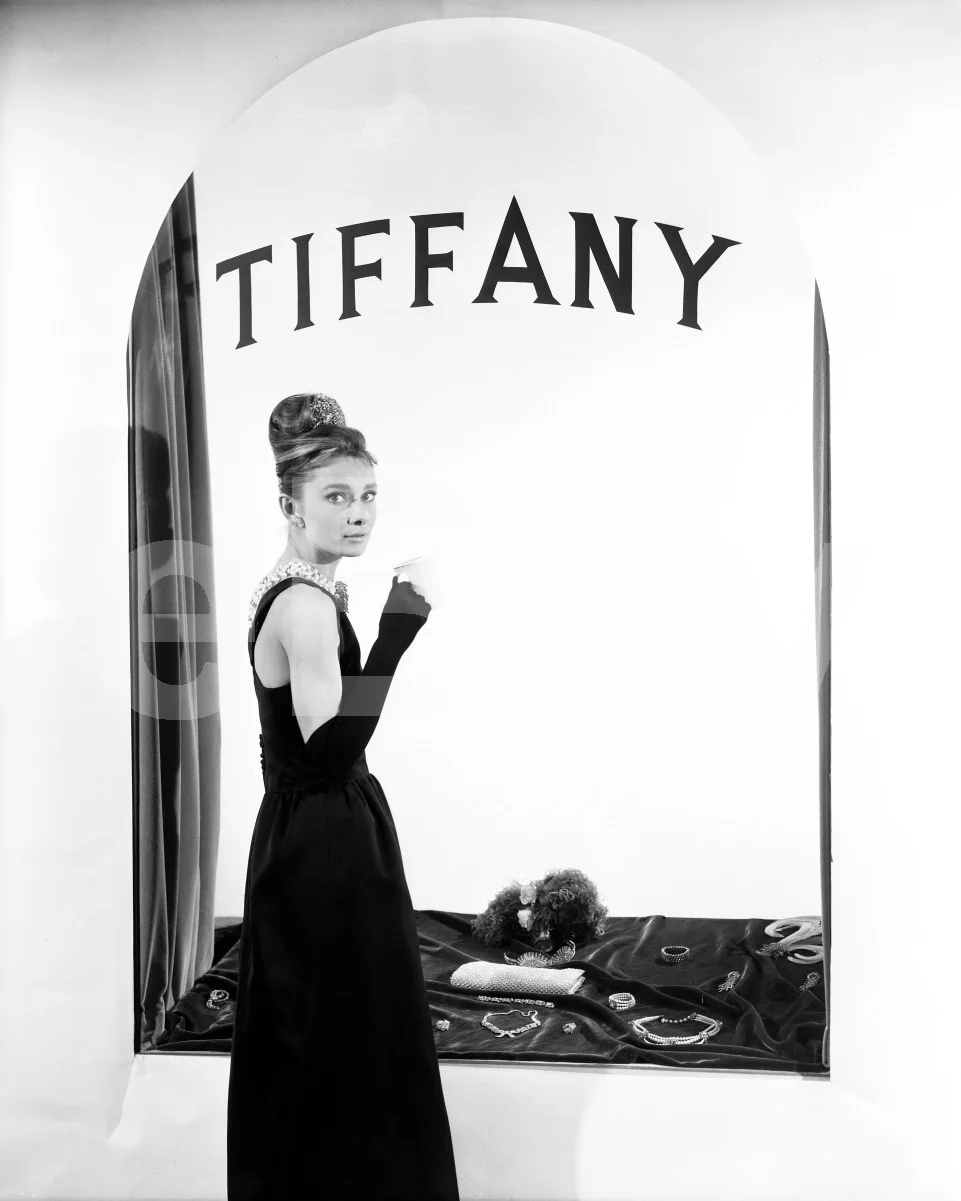 Breakfast at Tiffany's (1961) Audrey Hepburn 16x12 Photo Poster Print, изображение 4