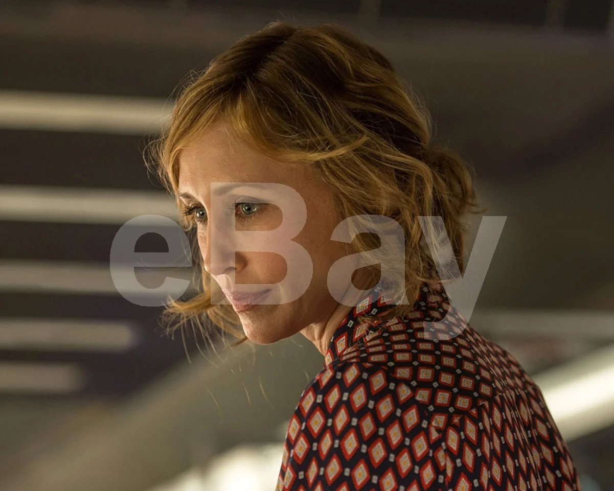 The Commuter (2018) Vera Farmiga 16x12 Photo Poster Print, изображение 4