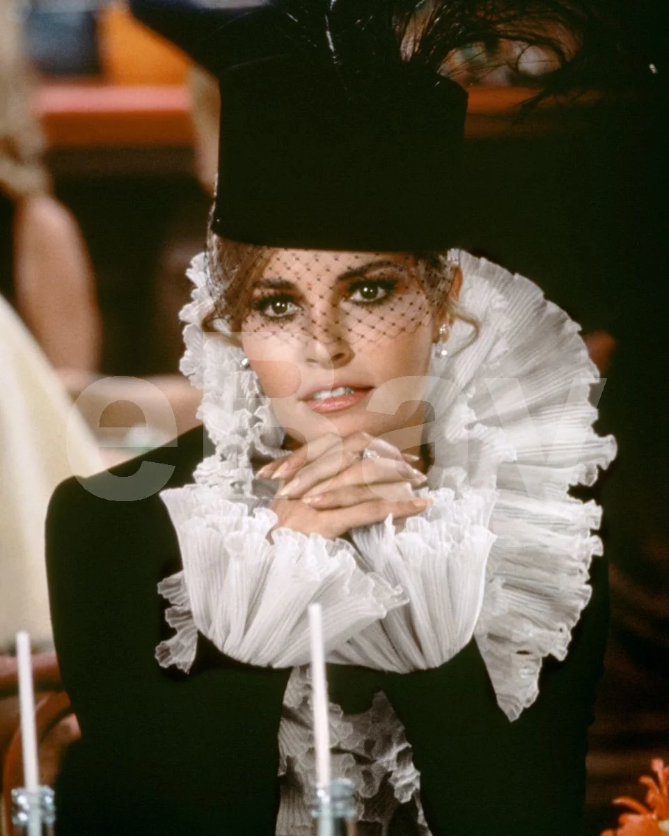 Myra Breckinridge (1970) Raquel Welch 16x12 Photo Poster Print, изображение 4