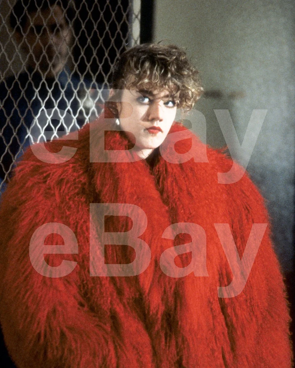 Cookie (1989) Emily Lloyd 16x12 Photo Poster, image 4