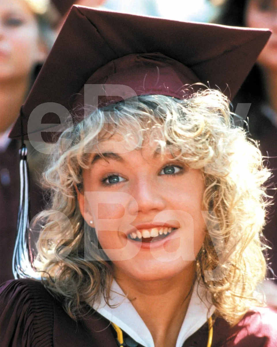 In Country (1989) Emily Lloyd 16x12 Photo Poster Print, image 4