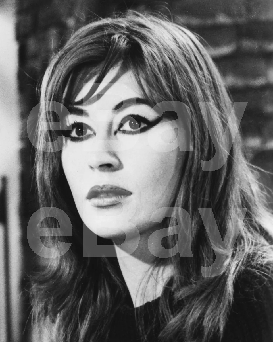 The Rebel (1960) Nanette Newman 16x12 Photo Poster Print, изображение 4