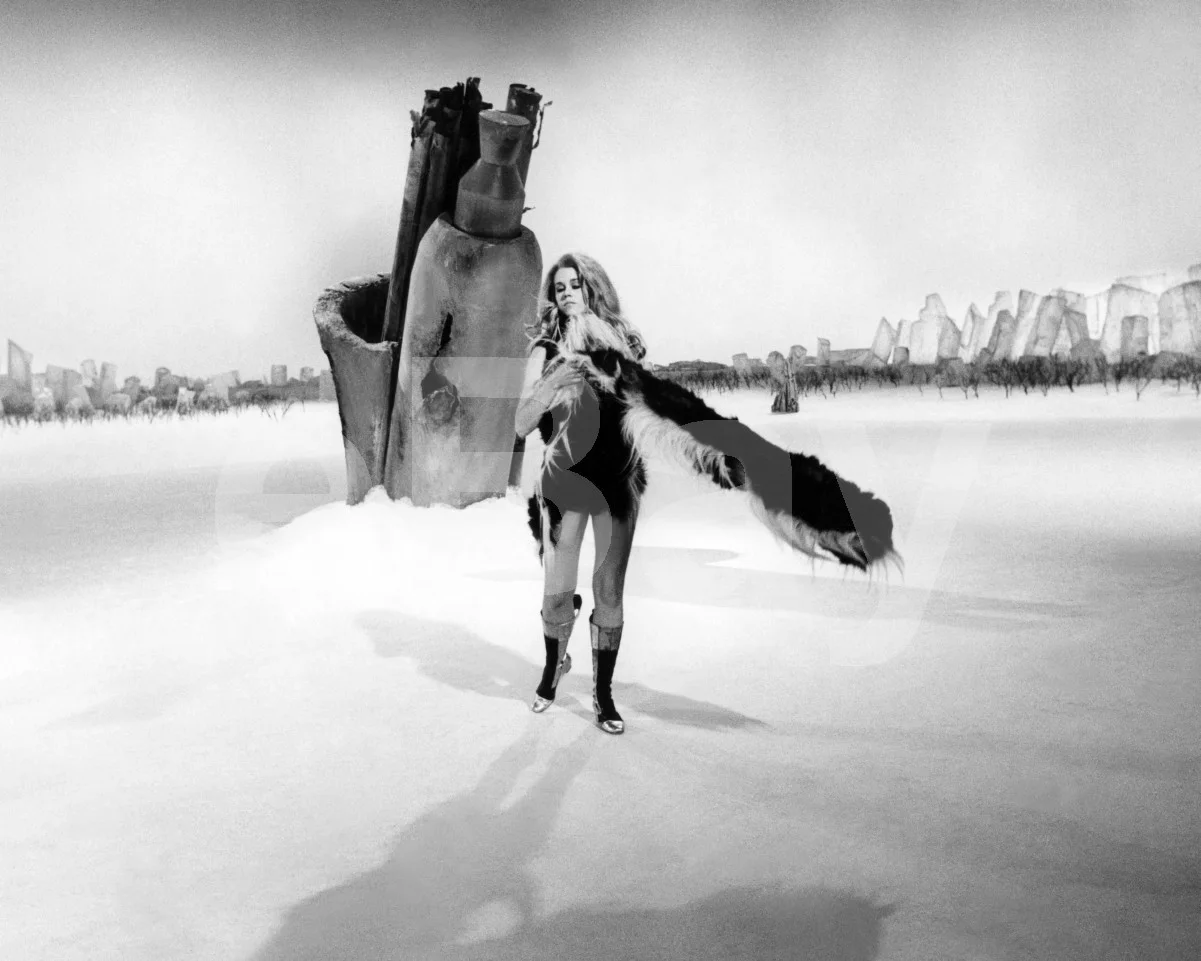 Barbarella (1968) Jane Fonda 16x12 Photo Poster Print, изображение 4