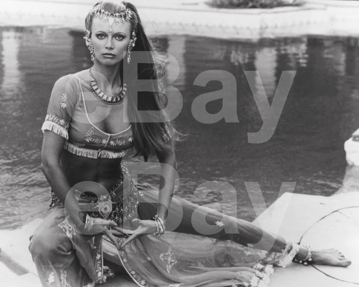Octopussy - James Bond (1983) Kristina Wayborn 16x12 Photo Poster Print, изображение 4
