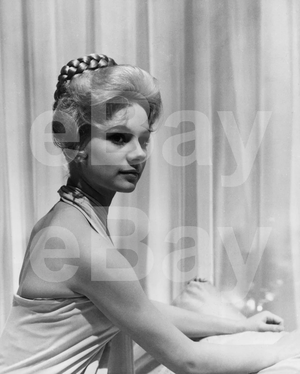 Cleopatra (1963) Francesca Annis 16x12 Photo Poster Print, изображение 4