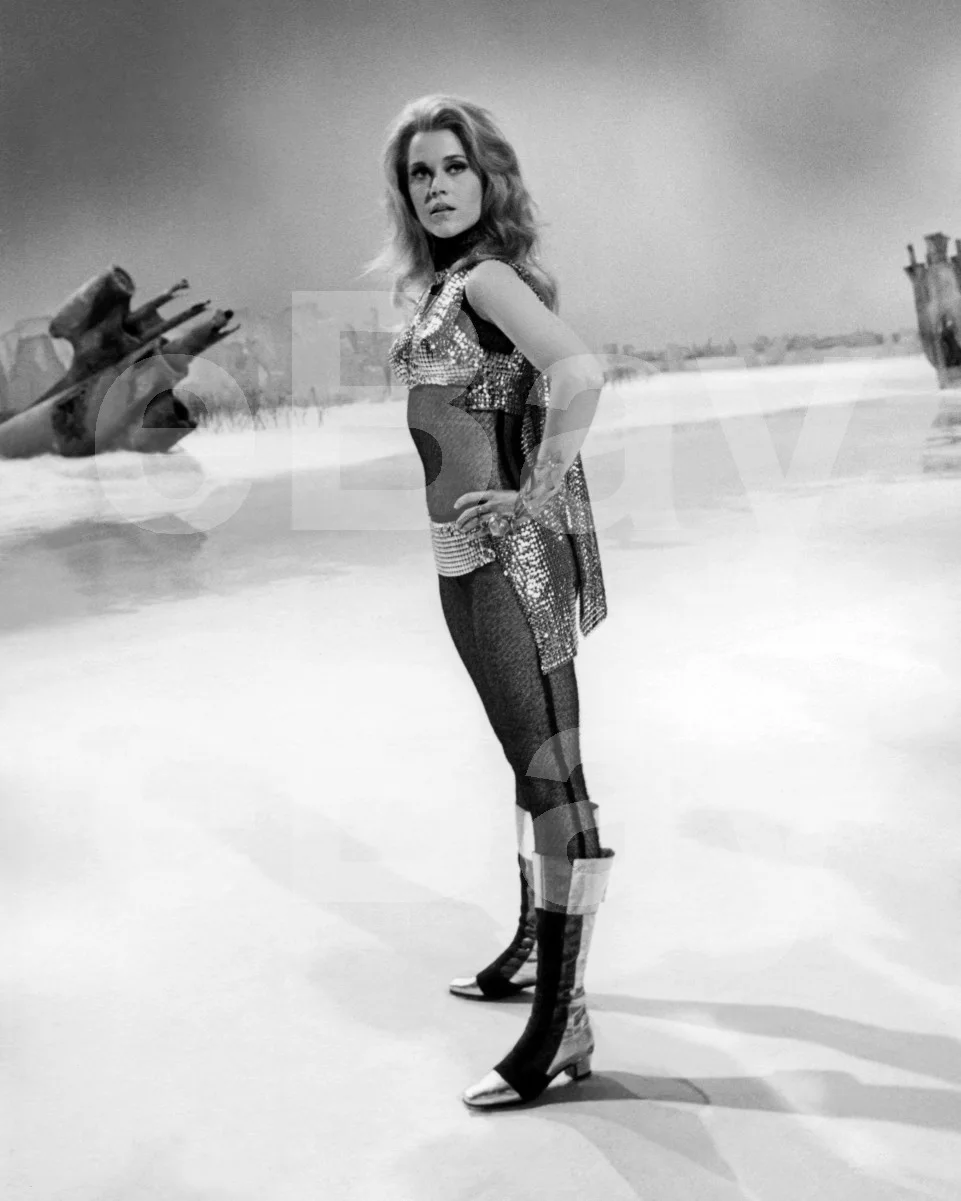 Barbarella (1968) Jane Fonda 16x12 Photo Poster Print, изображение 4