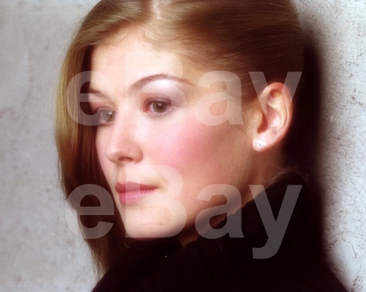 Die Another Day - James Bond (2002) Rosamund Pike 16x12 Photo, изображение 4