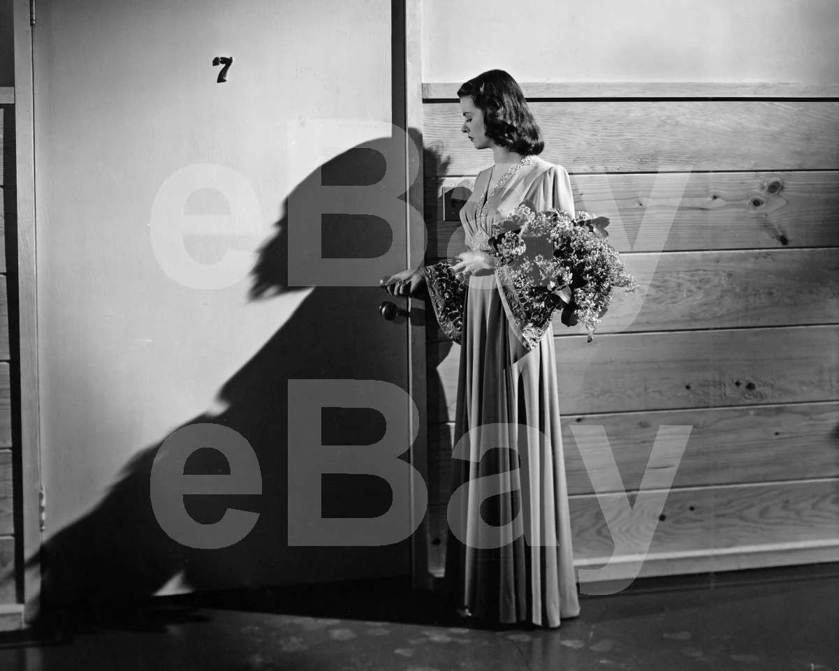Secret Beyond the Door (1948) Joan Bennett 16x12 Photo Poster Print, изображение 4