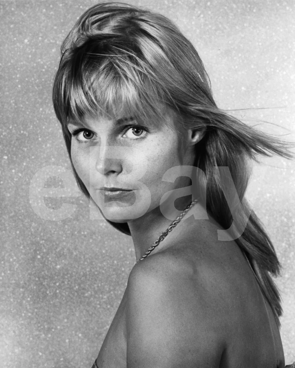 The Poseidon Adventure (1972) Carol Lynley 16x12 Photo Poster Print, изображение 4