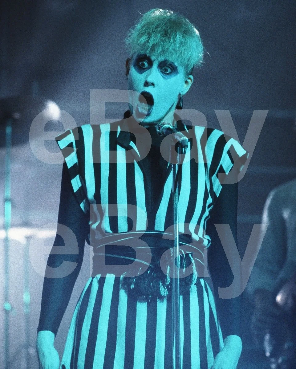 Breaking Glass (1980) Hazel O'Connor 16x12 Photo Poster Print, изображение 4