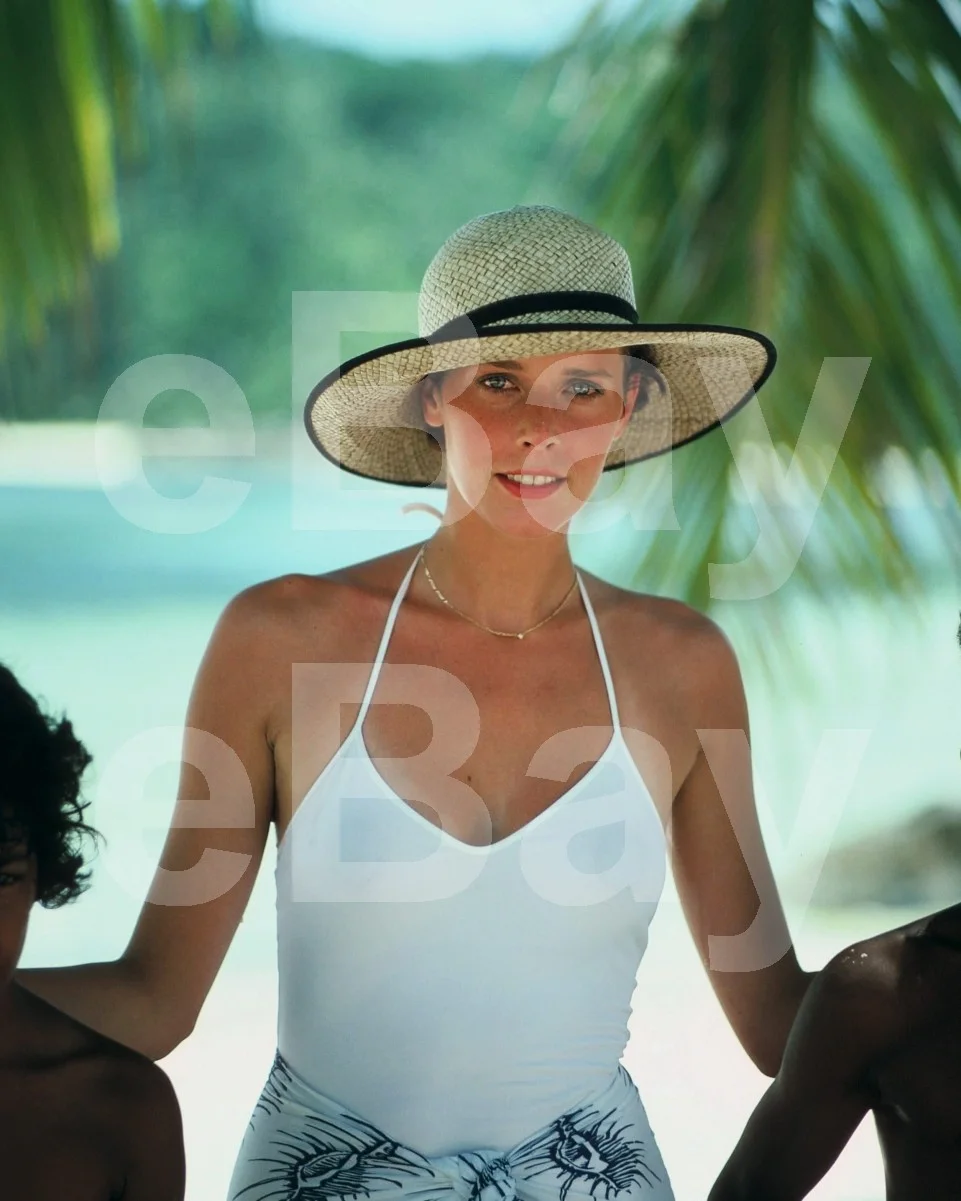 Emmanuelle 3 "Goodbye" (1977) Sylvia Kristel 16x12 Photo Poster Print, изображение 4