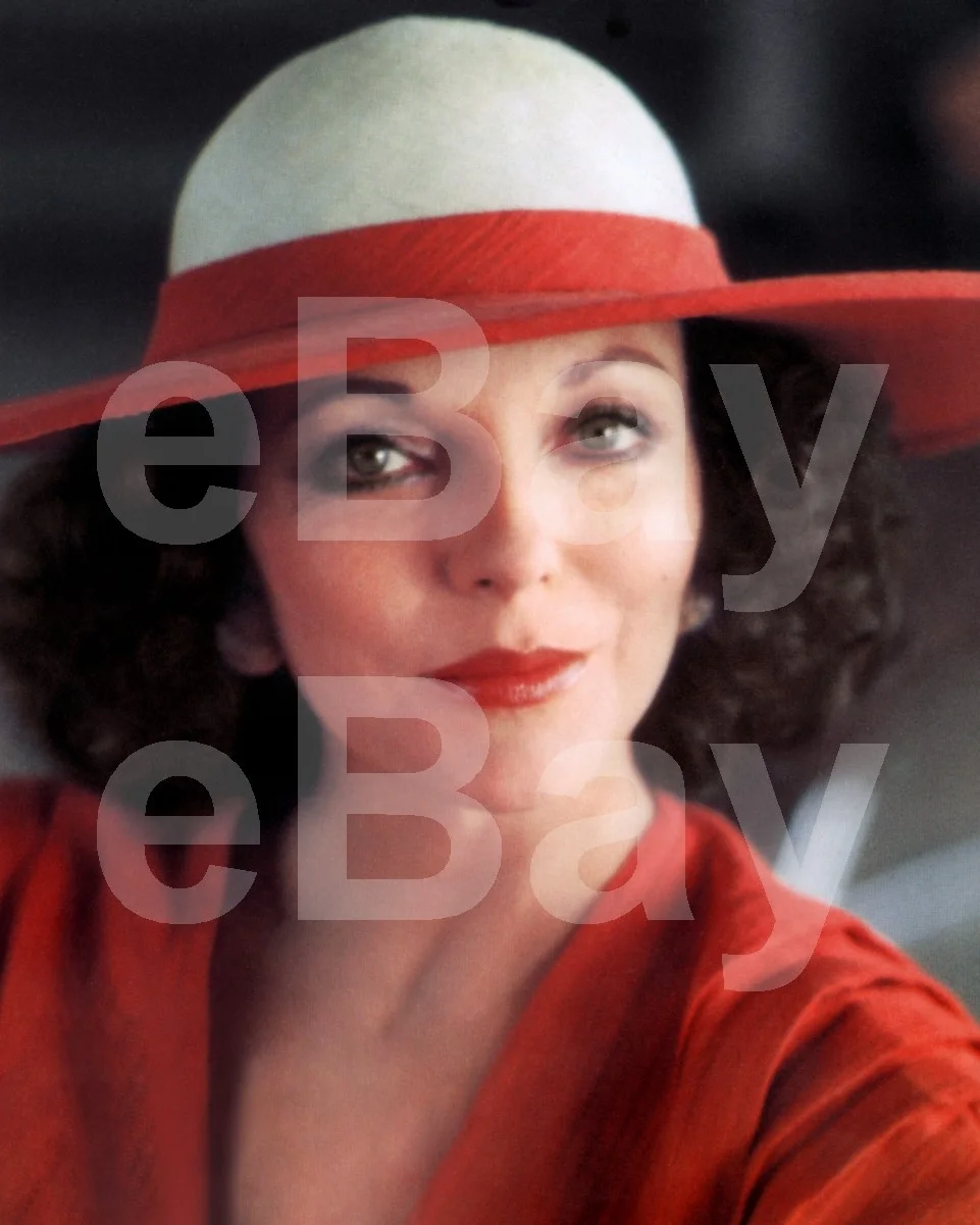 A Game for Vultures (1979) Joan Collins 16x12 Photo Poster Print, изображение 4