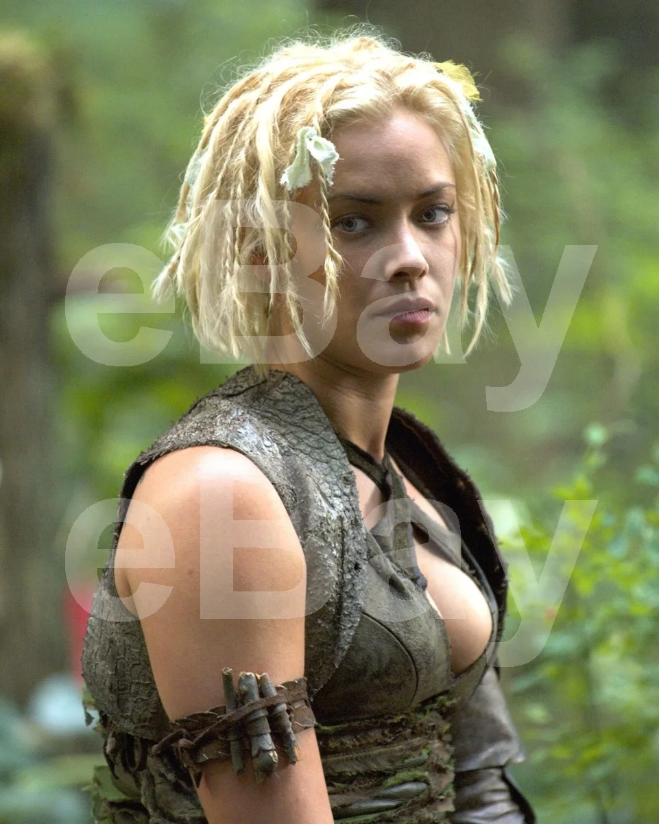 In the Name of the King: A Dungeon Siege Tale (2007) Kristanna Loken 16x12 Photo, изображение 4