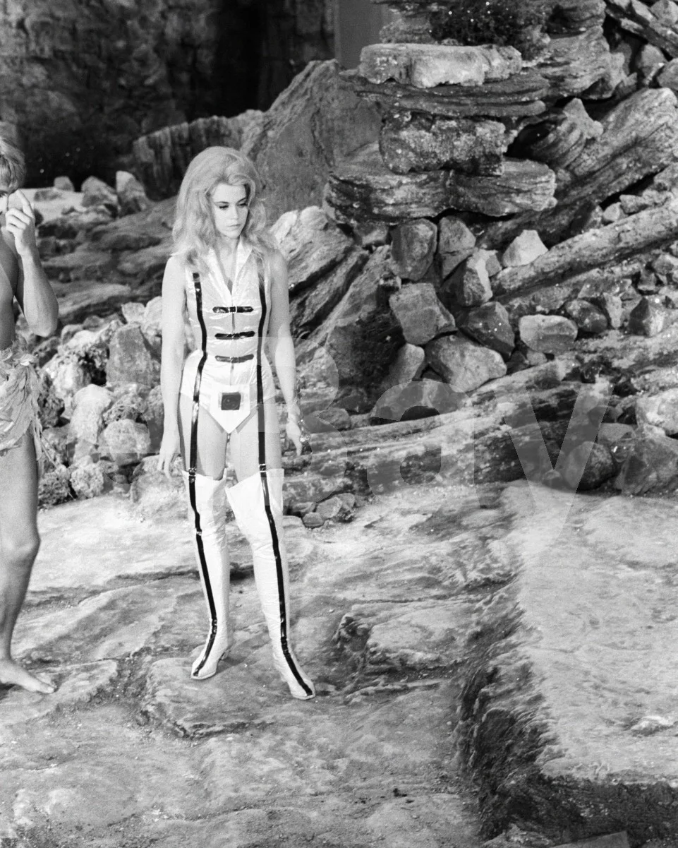 Barbarella (1968) Jane Fonda 16x12 Photo Poster Print, изображение 4