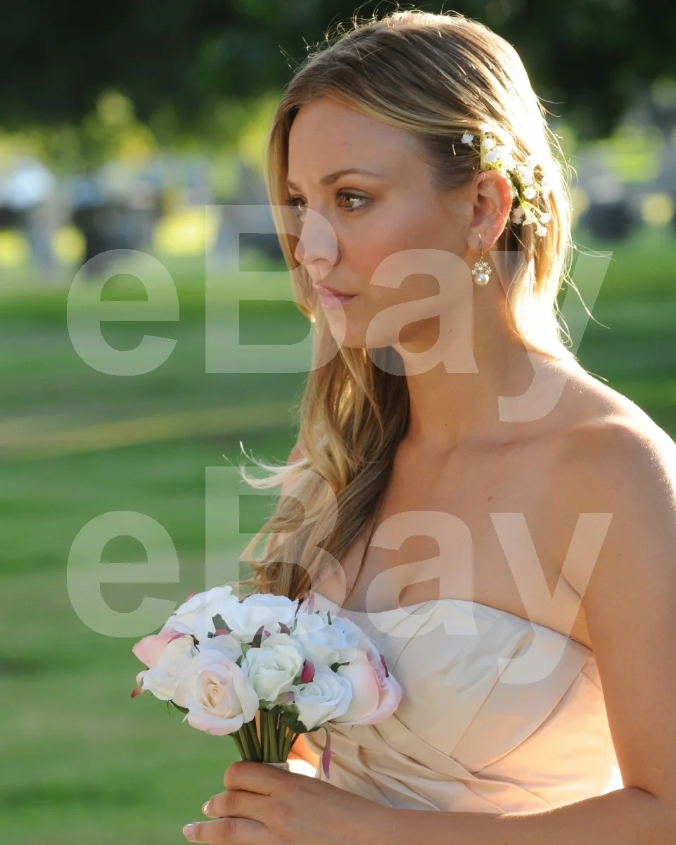 Drew Peterson: Untouchable (2012) Kaley Cuoco 16x12 Photo, image 4