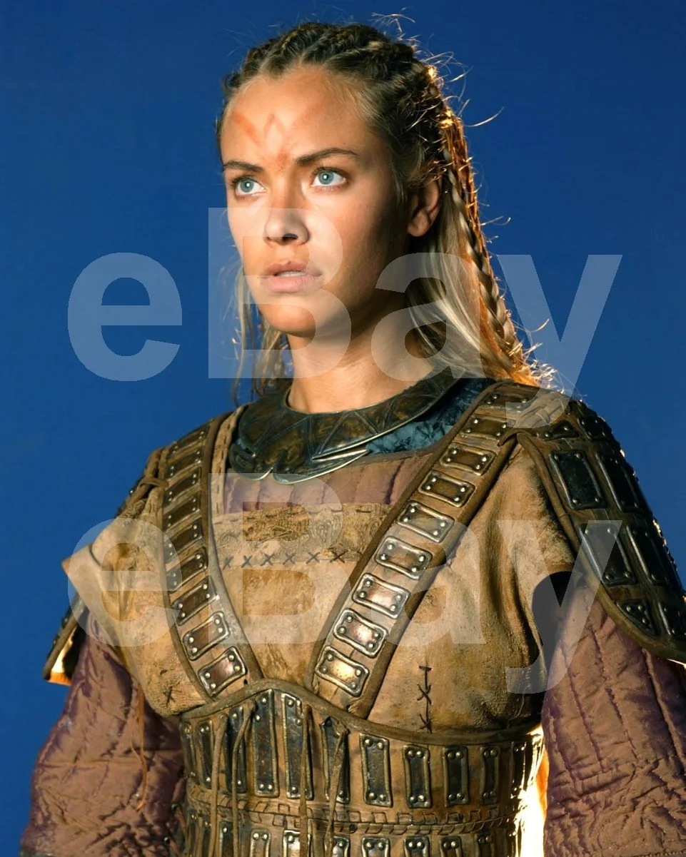 Curse of the Ring "Ring of the Nibelungs" (2004) Kristanna Loken 16x12 Photo, изображение 4