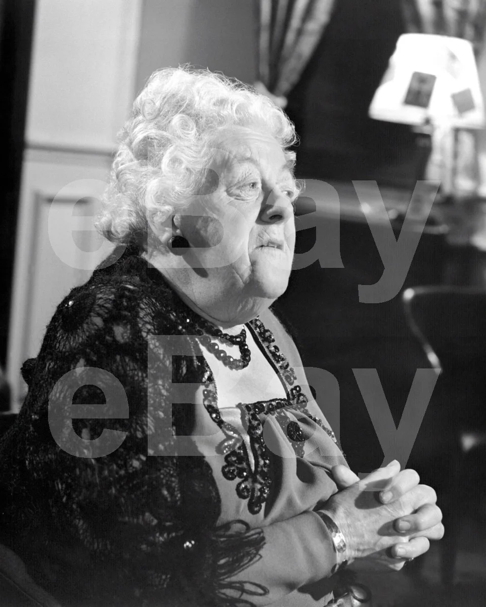 Murder Ahoy (1964) Margaret Rutherford "Miss Marple" 16x12 Photo, изображение 4