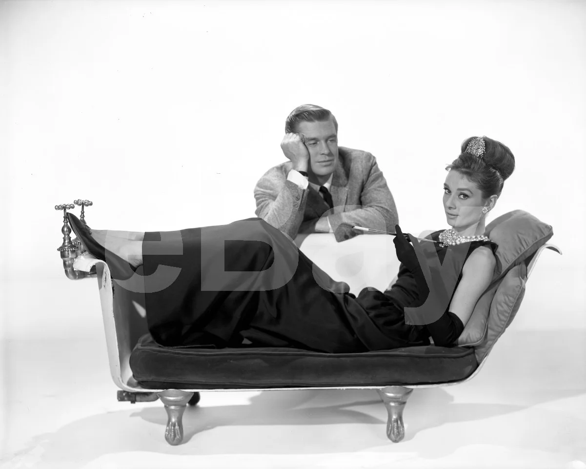 Breakfast at Tiffany's (1961) Audrey Hepburn, George Peppard 16x12 Photo, image 4