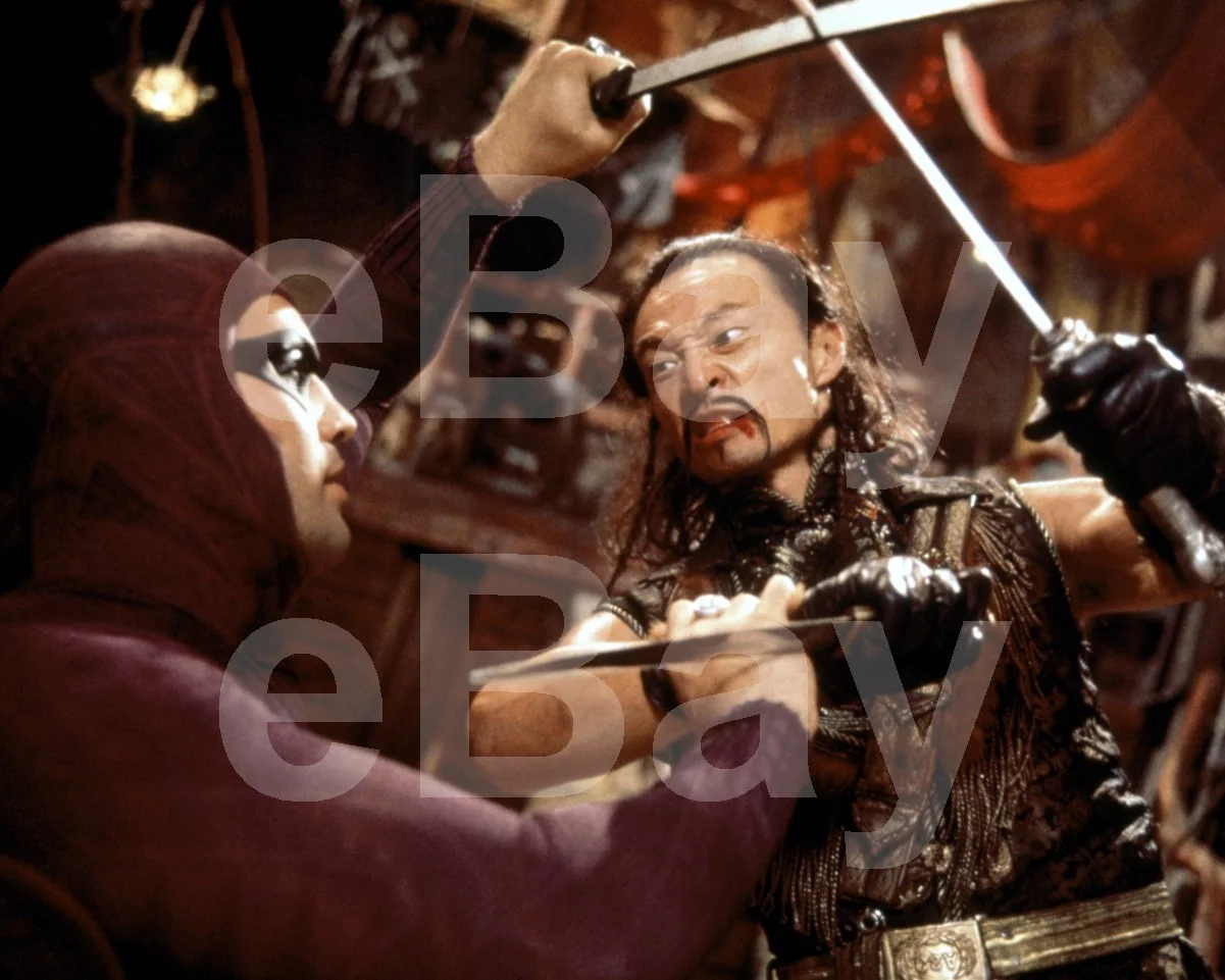 The Phantom (1996) Billy Zane, Cary-Hiroyuki Tagawa 16x12 Photo Poster Print, изображение 4