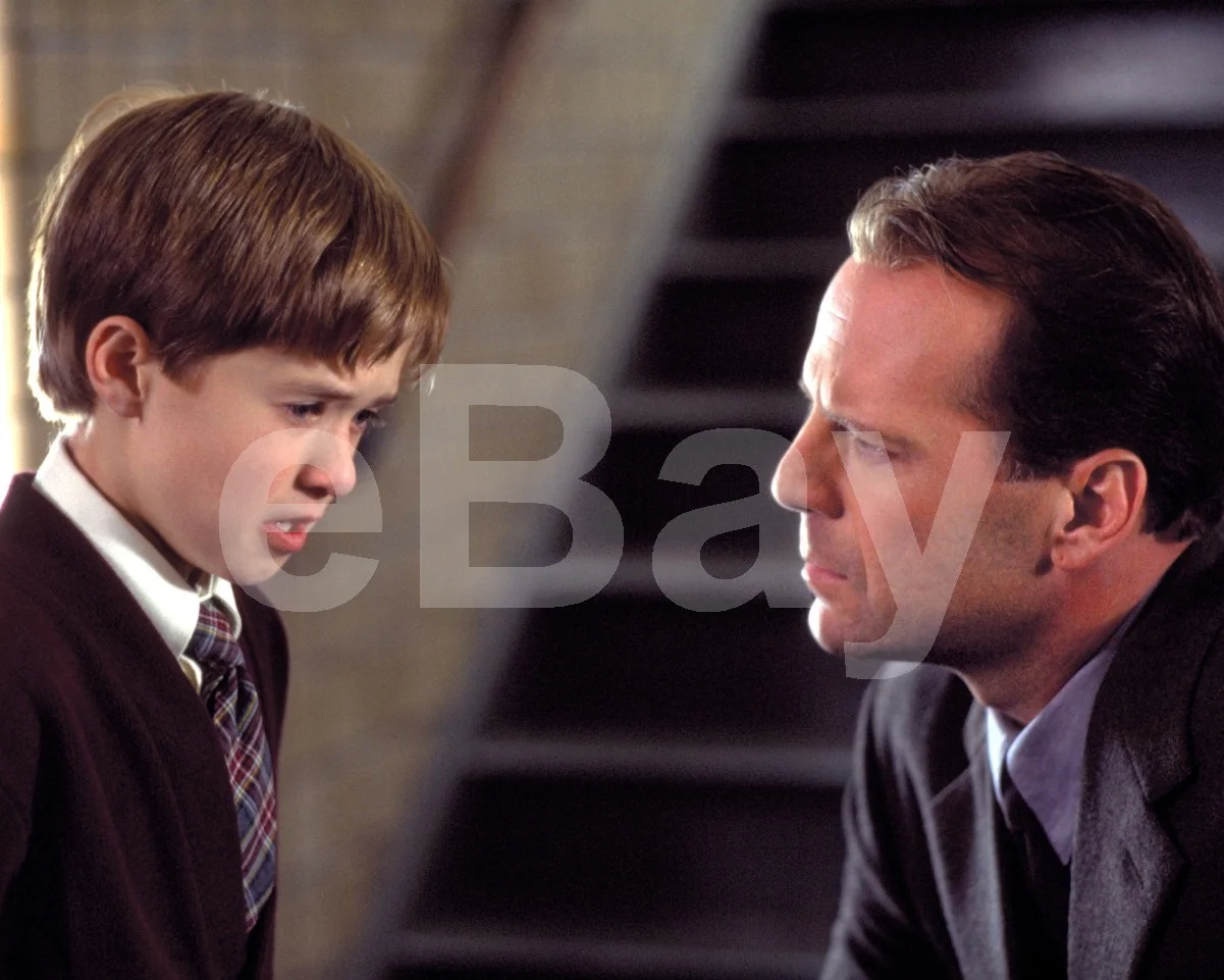The Sixth Sense (1999) Haley Joel Osment, Bruce Willis 16x12 Photo Poster Print, изображение 4