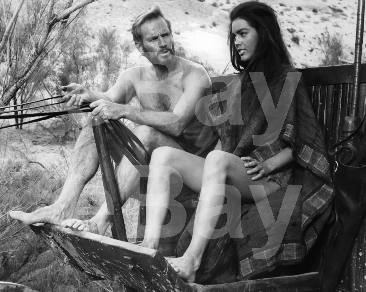 Planet of the Apes (1968) Linda Harrison, Charlton Heston 16x12 Photo Poster, изображение 4