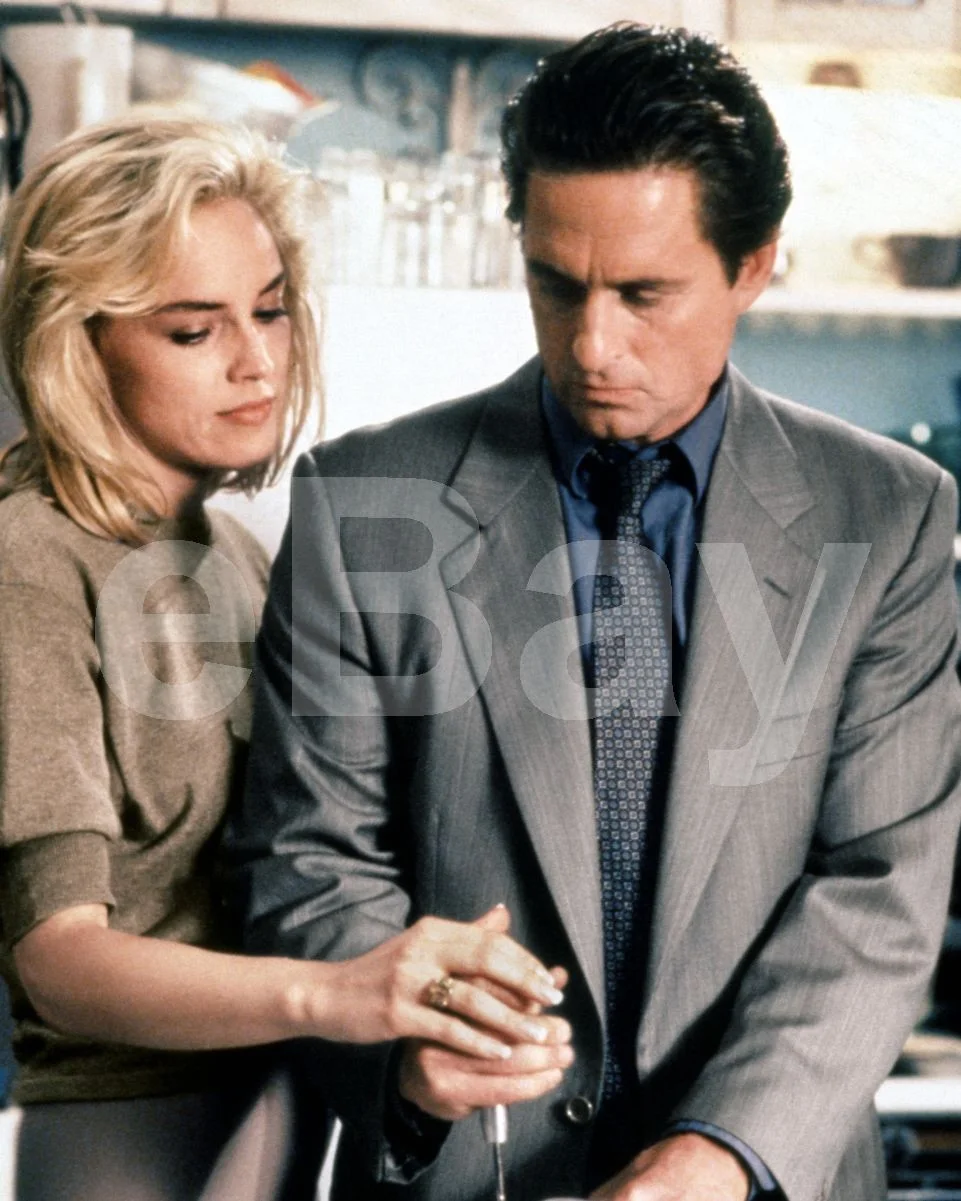 Basic Instinct (1992) Sharon Stone, Michael Douglas 16x12 Photo, image 4