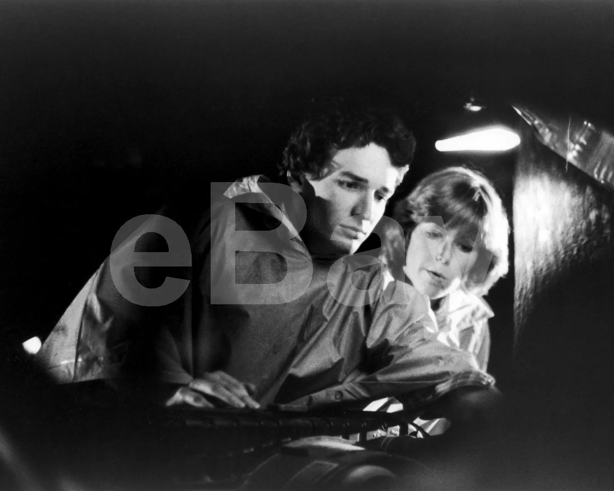 Friday the 13th (1980) Harry Crosby, Adrienne King 16x12 Photo Poster Print, изображение 4