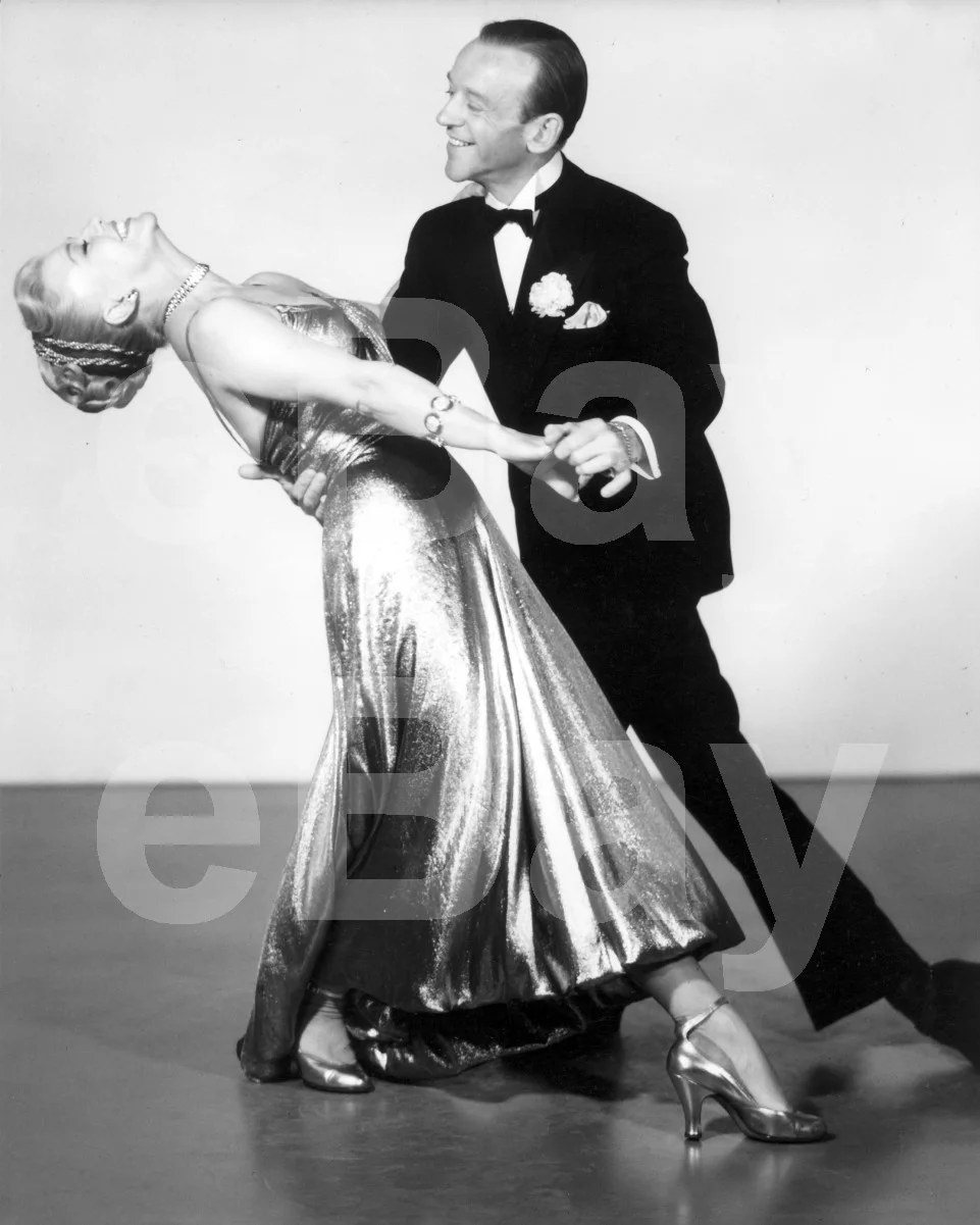 The Barkleys of Broadway (1949) Ginger Rogers, Fred Astaire 16x12 Photo, изображение 4
