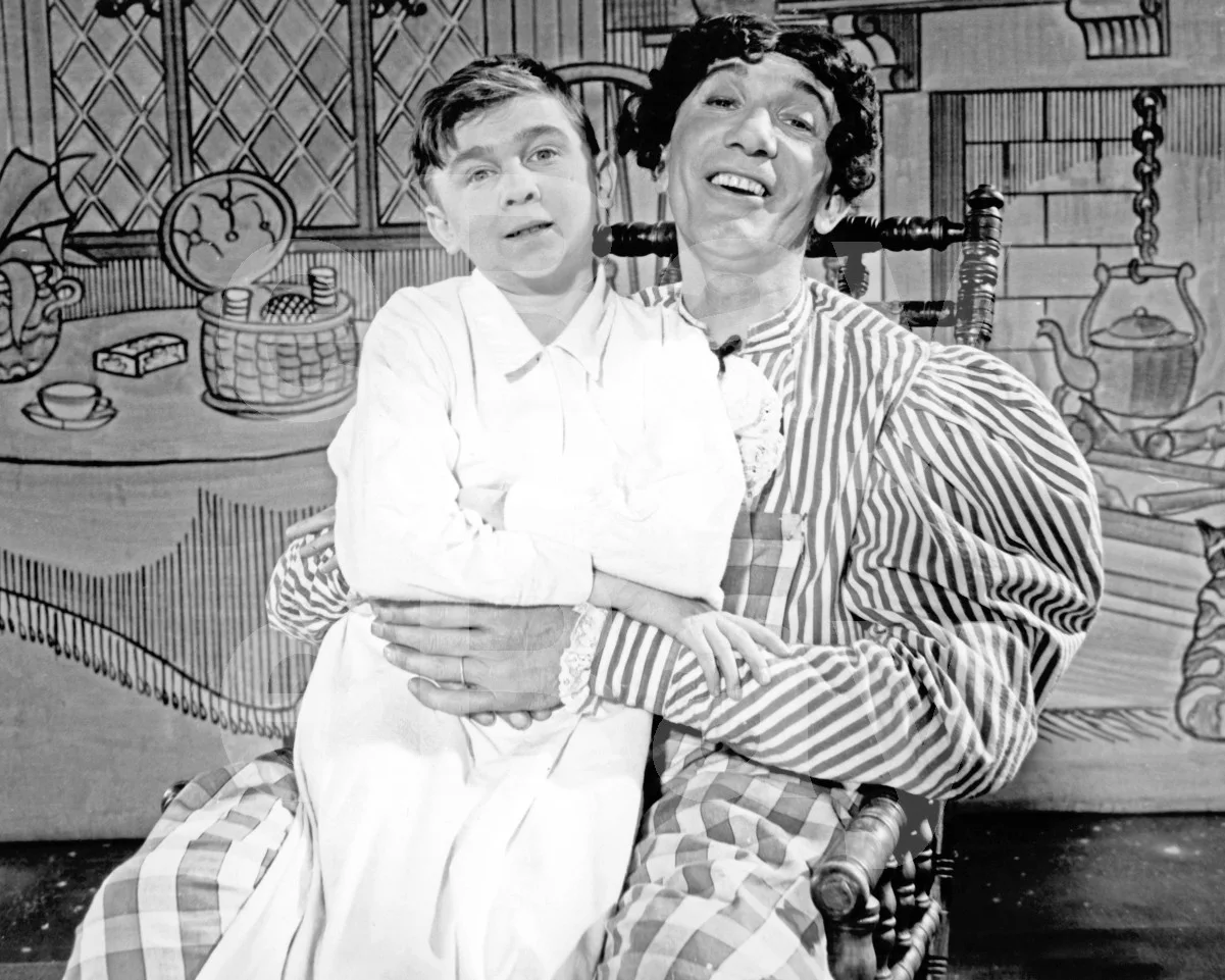 Stars in your Eyes (1956) Nat Jackley, Jimmy Clitheroe 16x12 Photo Poster Print, изображение 4